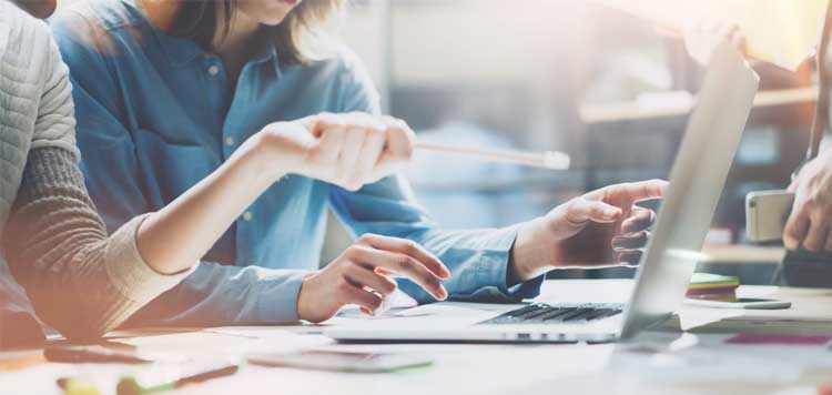 SEM یا بازاریابی در موتورهای جستجو چیست و چگونه کار می‌کند؟